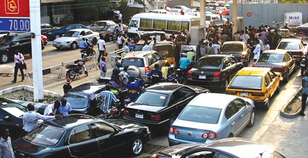 Fear of fuel scarcity as NUPENG threatens nationwide strike