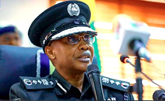Police boss orders arrest, prosecution of naira sellers